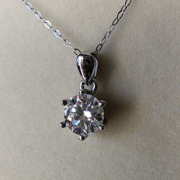 1ct Moissanite Necklace - Picture 10 of 10